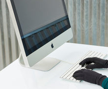 Load image into Gallery viewer, The Writer&#39;s Glove® - Thin, Warm Gloves for Typing
